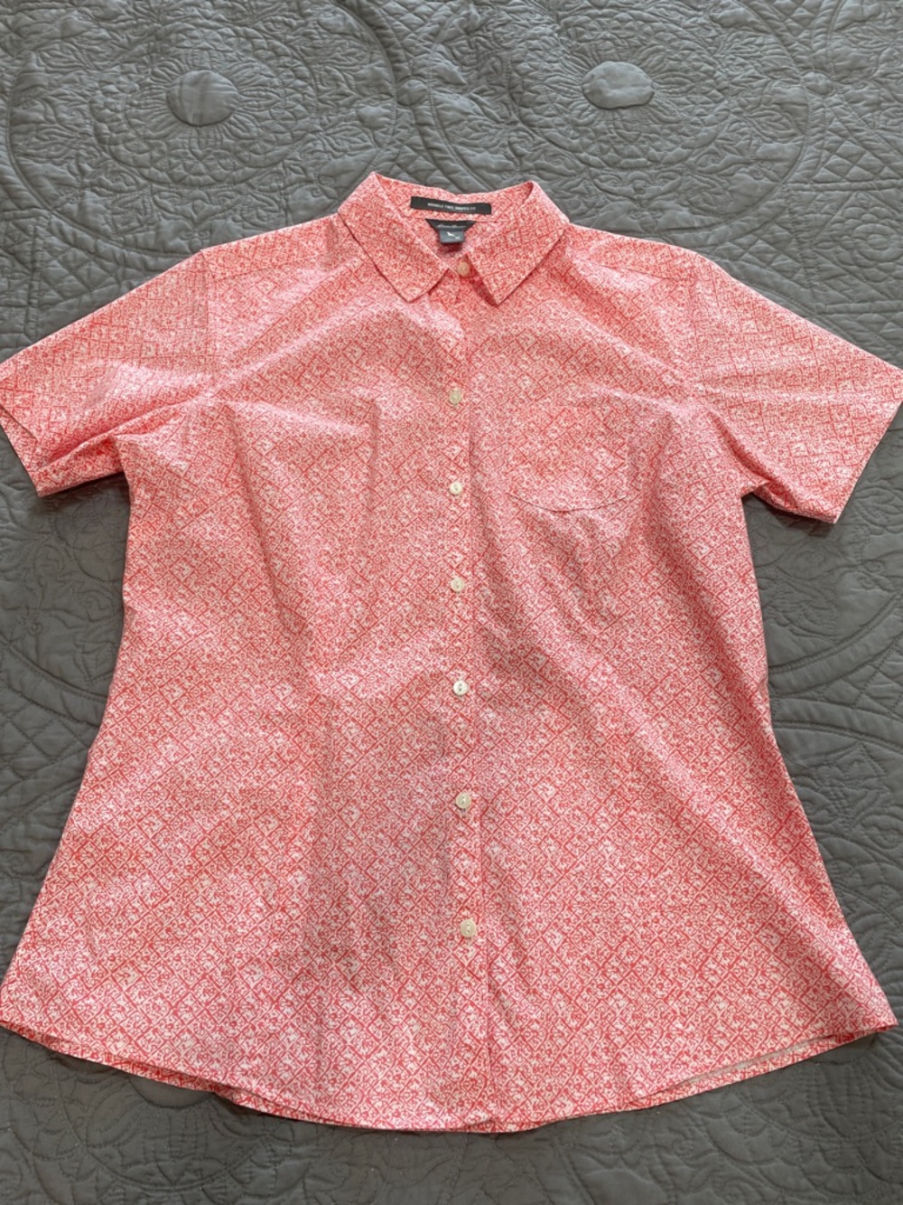 Eddie Bauer coral pink print top M